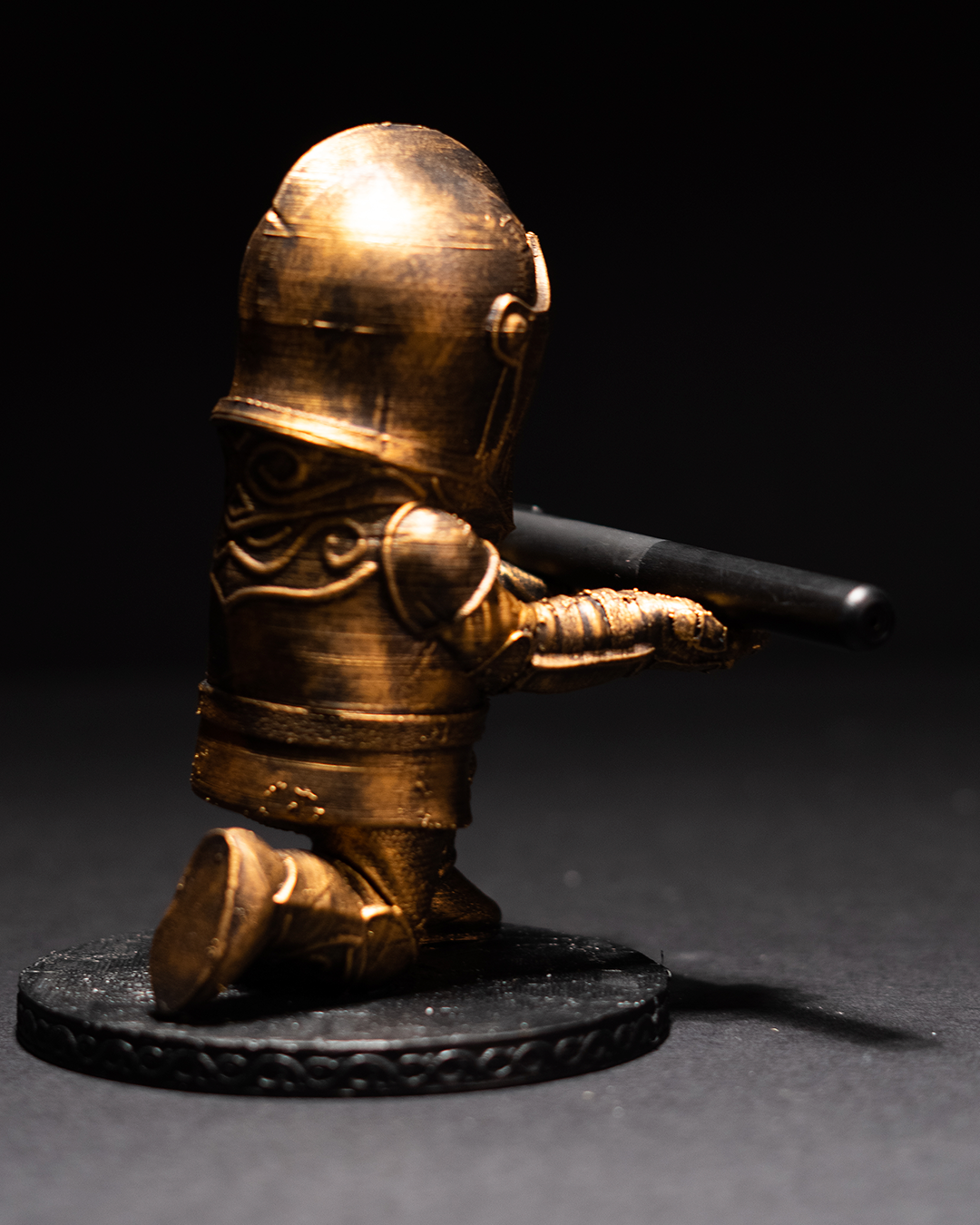Toy Art Knight Penholder - Image 5