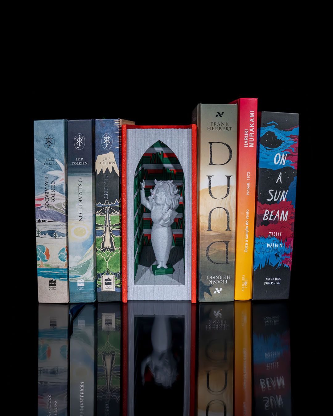 The Librarian Book Nook - Image 3