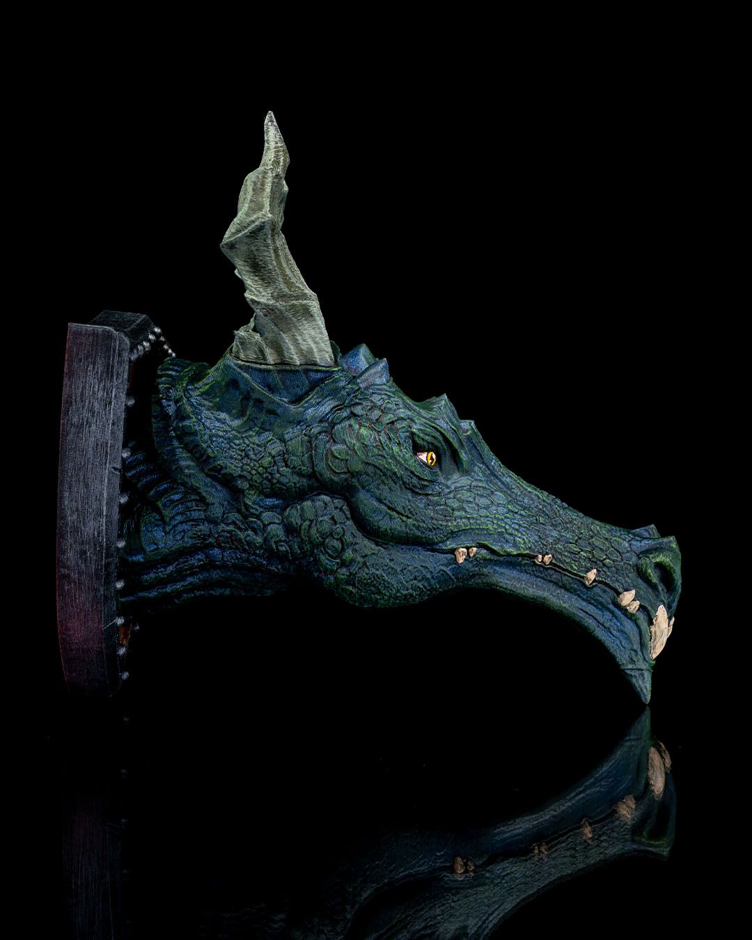 False Dragon Trophy - Image 6