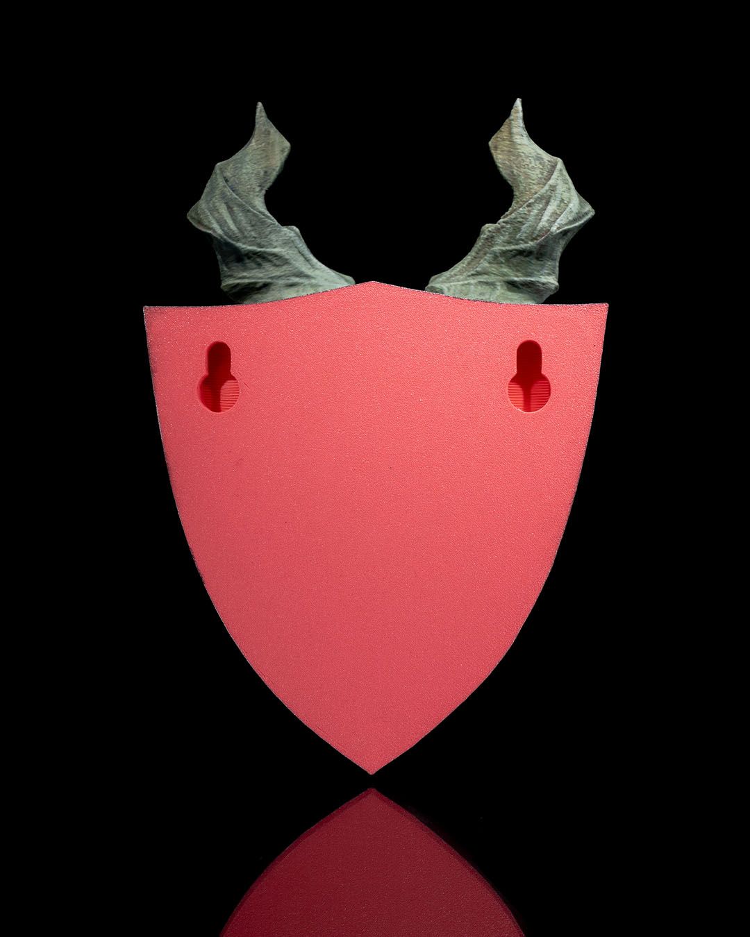 False Dragon Trophy - Image 7