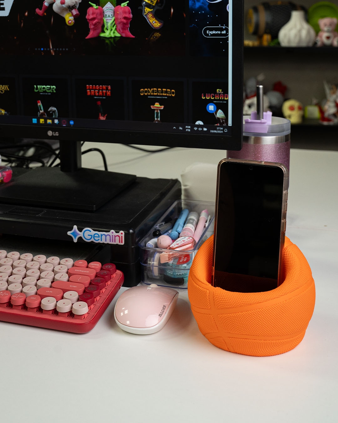 Basketball Phone Holder - Image 3