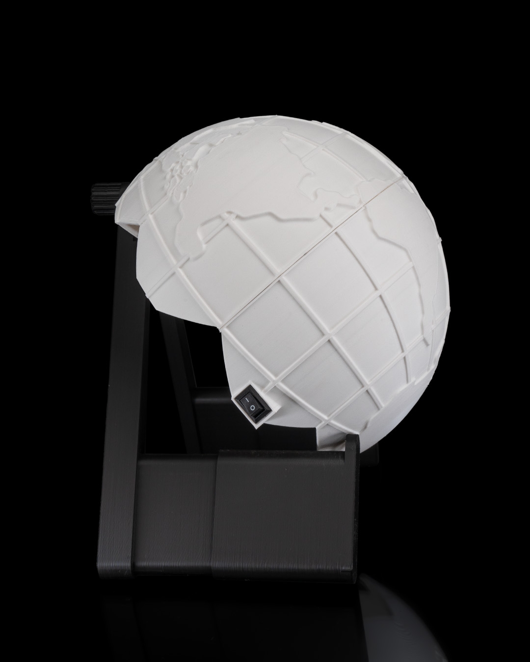 Exploration Globe Wall Light - Image 5