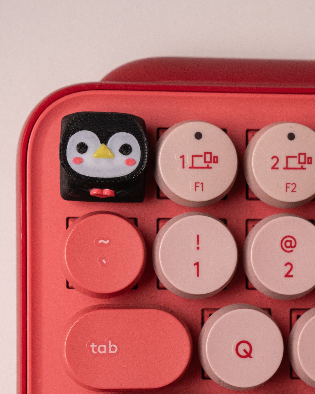 Classic Penguin Keycap - Image 3