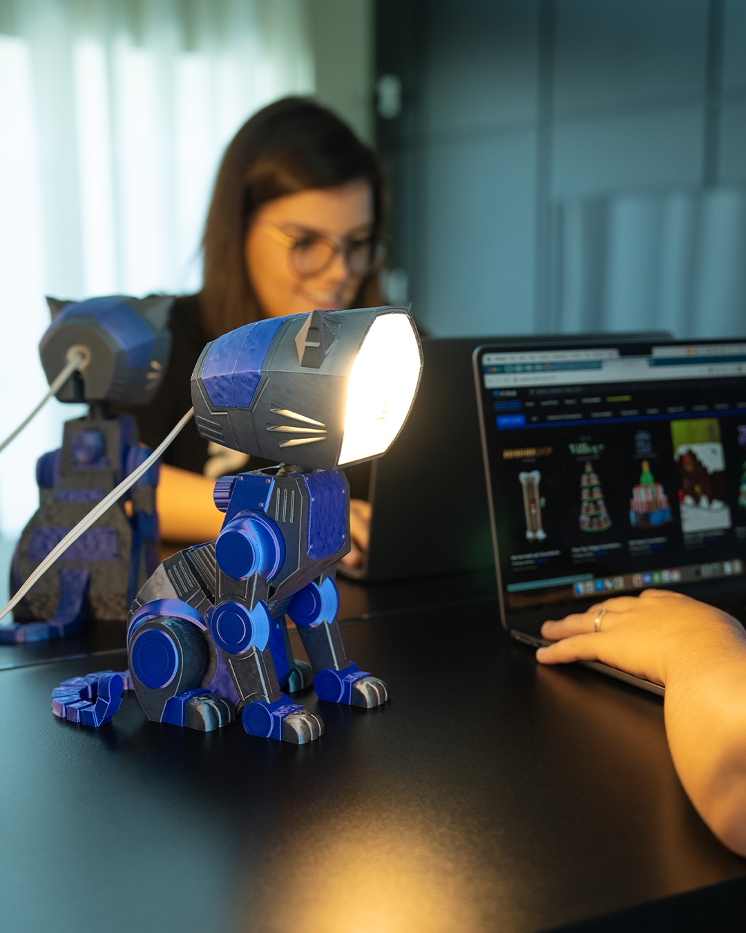 Mecha Cat - Table Lamp - Image 3