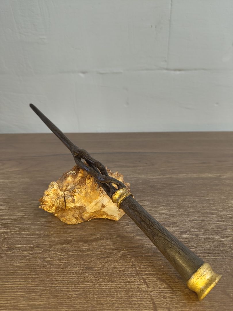 Zauberstab, Mooreiche und Blattgold