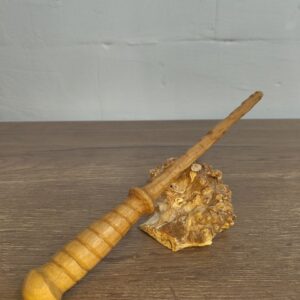 Zauberstab, knorrig elegant