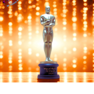 Oscar con base personalizada