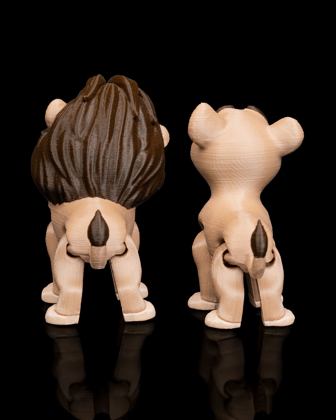 Pair of Lions - Image 4